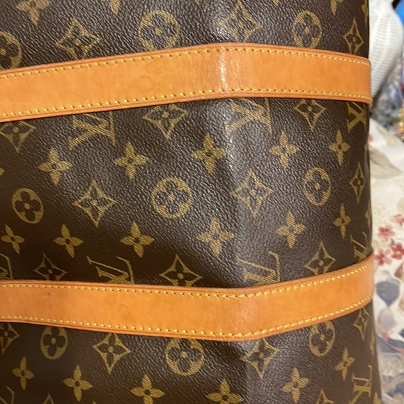 (Sale Sale Sale for this weekend) Authentic Louis Vuitton Keepall 45 - Picture 9 of 17